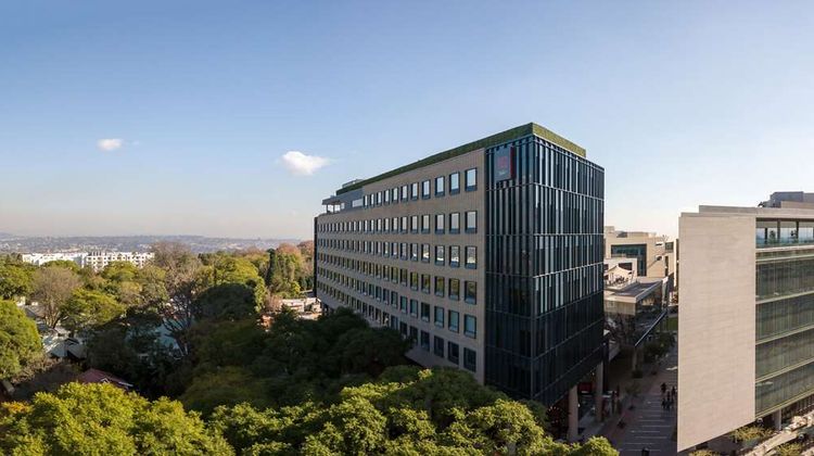 Radisson RED Johannesburg Rosebank Exterior