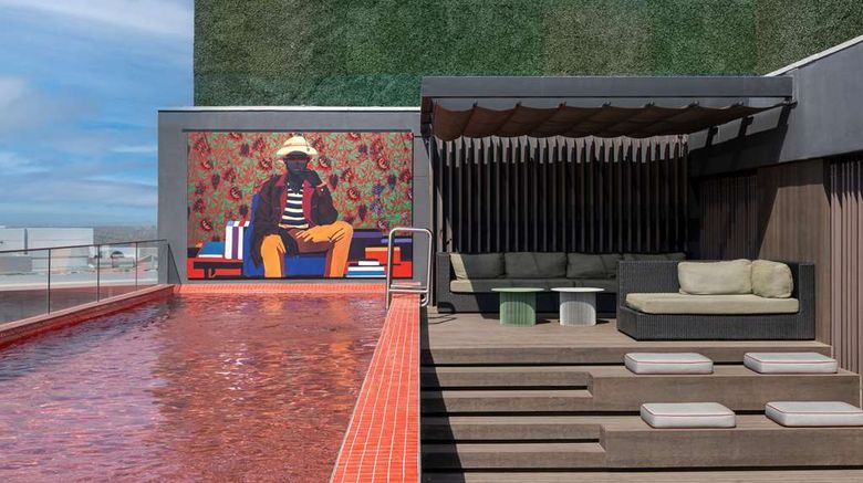 <b>Radisson RED Johannesburg Rosebank Pool</b>. Images powered by <a href="https://iceportal.shijigroup.com/" title="IcePortal" target="_blank">IcePortal</a>.