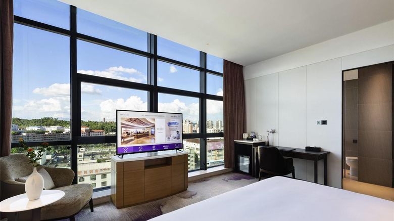 <b>Mercure Shenzhen Pinghu Room</b>. Images powered by <a href="https://iceportal.shijigroup.com/" title="IcePortal" target="_blank">IcePortal</a>.