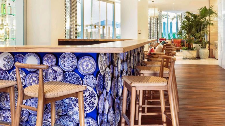 <b>SLS Cancun Restaurant</b>. Images powered by <a href="https://iceportal.shijigroup.com/" title="IcePortal" target="_blank">IcePortal</a>.