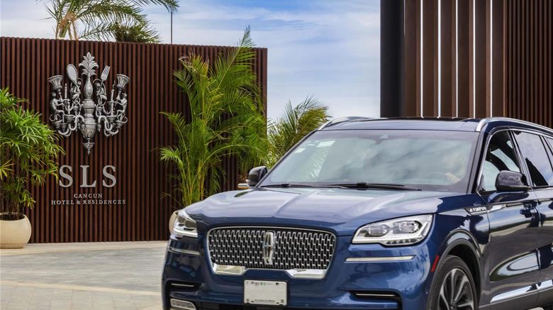 <b>SLS Cancun Exterior</b>. Images powered by <a href="https://iceportal.shijigroup.com/" title="IcePortal" target="_blank">IcePortal</a>.