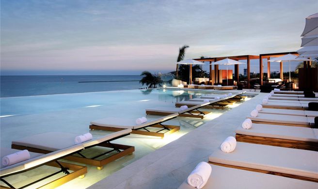 SLS Cancun Exterior