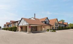 Days Inn by Wyndham Sarnia Harbourfront