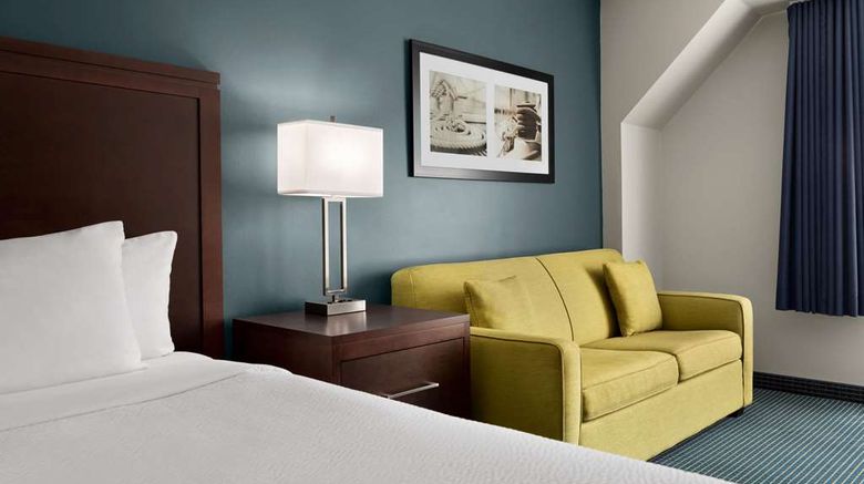 <b>Days Inn by Wyndham Sarnia Harbourfront Room</b>. Images powered by <a href="https://iceportal.shijigroup.com/" title="IcePortal" target="_blank">IcePortal</a>.