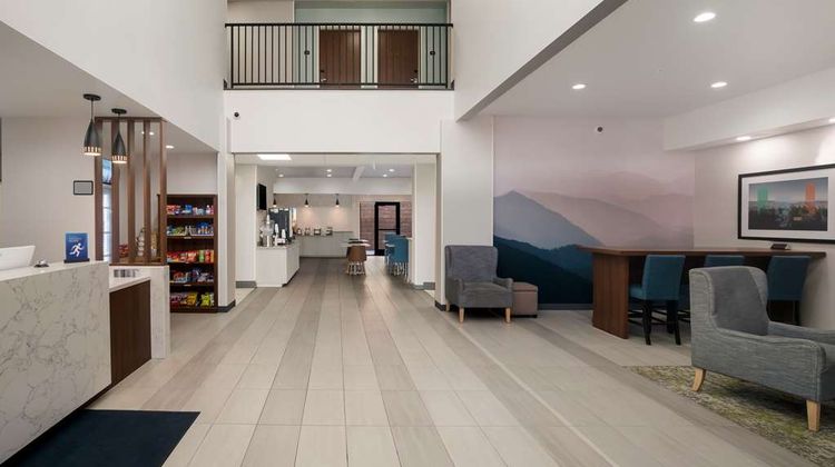 Best Western Colfax Lobby