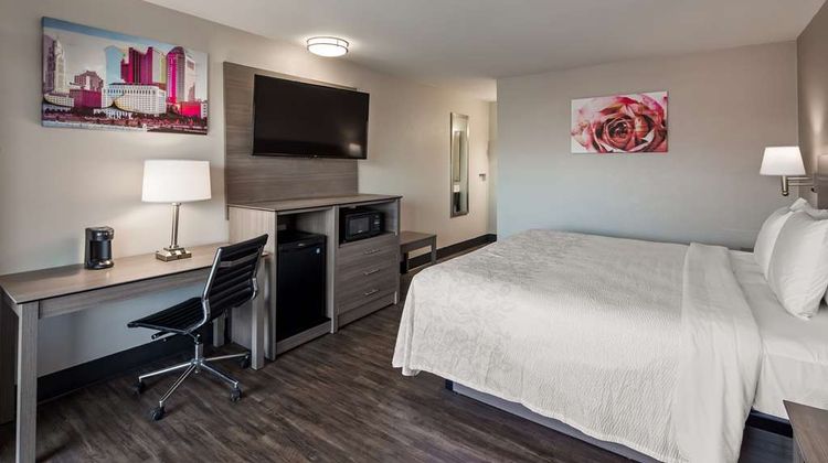 SureStay by Best Western Findlay Room