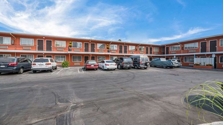 <b>Rodeway Inn Modesto near Downtown Exterior</b>. Images powered by <a href="https://iceportal.shijigroup.com/" title="IcePortal" target="_blank">IcePortal</a>.