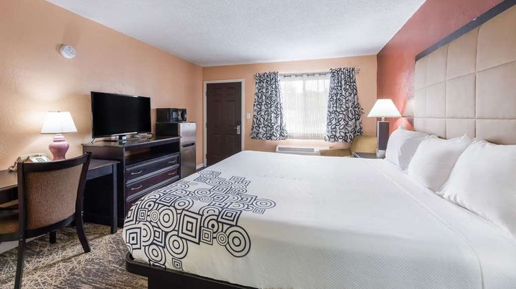 Rodeway Inn Modesto near Downtown Room