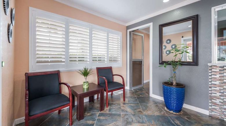 <b>Rodeway Inn Modesto near Downtown Lobby</b>. Images powered by <a href="https://iceportal.shijigroup.com/" title="IcePortal" target="_blank">IcePortal</a>.