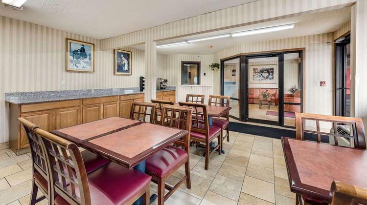 Rodeway Inn Columbus/West Restaurant