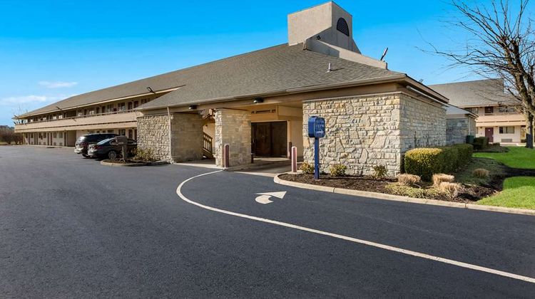 Rodeway Inn Columbus/West Exterior