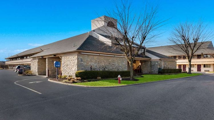 Rodeway Inn Columbus/West Exterior