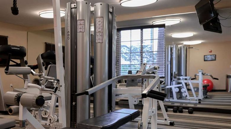 <b>Sonesta Simply Suites Clearwater Health</b>. Images powered by <a href="https://iceportal.shijigroup.com/" title="IcePortal" target="_blank">IcePortal</a>.