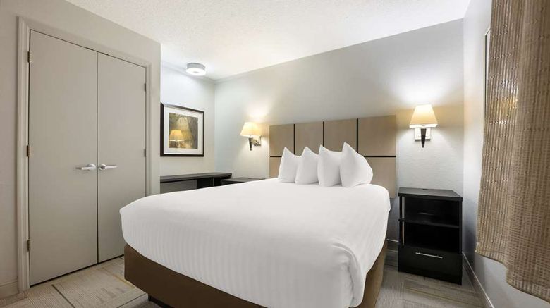 <b>Sonesta Simply Suites Research Park Suite</b>. Images powered by <a href="https://iceportal.shijigroup.com/" title="IcePortal" target="_blank">IcePortal</a>.