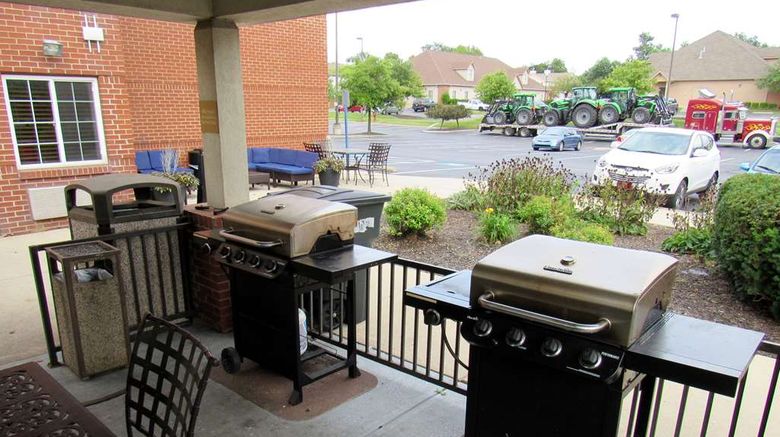 <b>Sonesta Simply Suites Columbus Airport Recreation</b>. Images powered by <a href="https://iceportal.shijigroup.com/" title="IcePortal" target="_blank">IcePortal</a>.