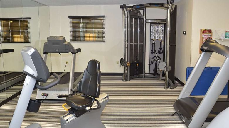 <b>Sonesta Simply Suites Detroit Warren Health</b>. Images powered by <a href="https://iceportal.shijigroup.com/" title="IcePortal" target="_blank">IcePortal</a>.