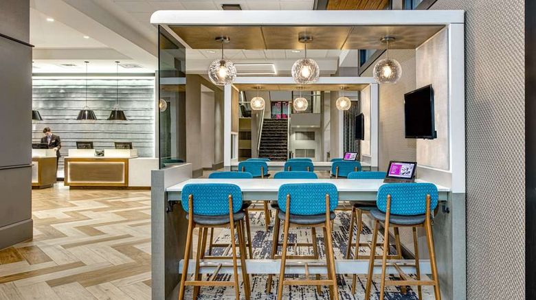 <b>Sonesta Columbus Downtown Lobby</b>. Images powered by <a href="https://iceportal.shijigroup.com/" title="IcePortal" target="_blank">IcePortal</a>.