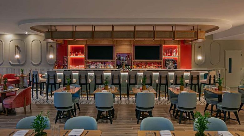 <b>Sonesta Miami Airport Restaurant</b>. Images powered by <a href="https://iceportal.shijigroup.com/" title="IcePortal" target="_blank">IcePortal</a>.