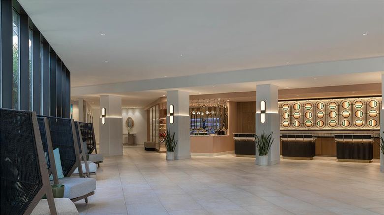 <b>Sonesta Miami Airport Lobby</b>. Images powered by <a href="https://iceportal.shijigroup.com/" title="IcePortal" target="_blank">IcePortal</a>.