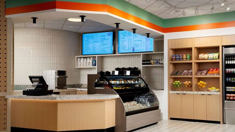 <b>Sonesta Los Angeles Airport LAX Restaurant</b>. Images powered by <a href="https://iceportal.shijigroup.com/" title="IcePortal" target="_blank">IcePortal</a>.