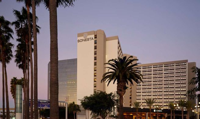 Sonesta Los Angeles Airport LAX Exterior