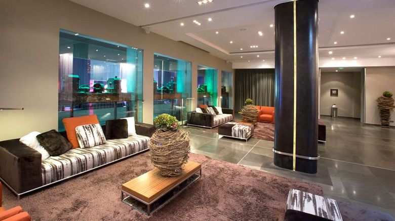 <b>Hotel & Spa Regent Petite France Lobby</b>. Images powered by <a href="https://iceportal.shijigroup.com/" title="IcePortal" target="_blank">IcePortal</a>.