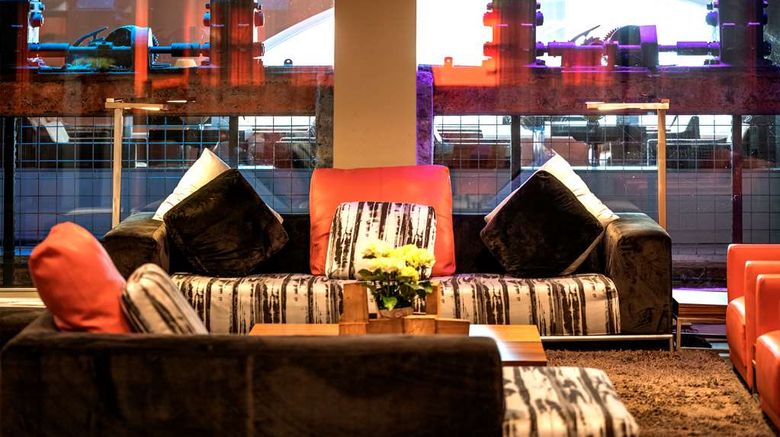 <b>Hotel & Spa Regent Petite France Lobby</b>. Images powered by <a href="https://iceportal.shijigroup.com/" title="IcePortal" target="_blank">IcePortal</a>.