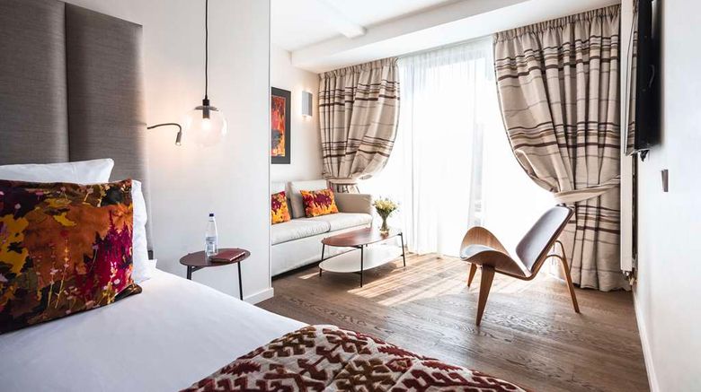 <b>Hotel & Spa Regent Petite France Suite</b>. Images powered by <a href="https://iceportal.shijigroup.com/" title="IcePortal" target="_blank">IcePortal</a>.