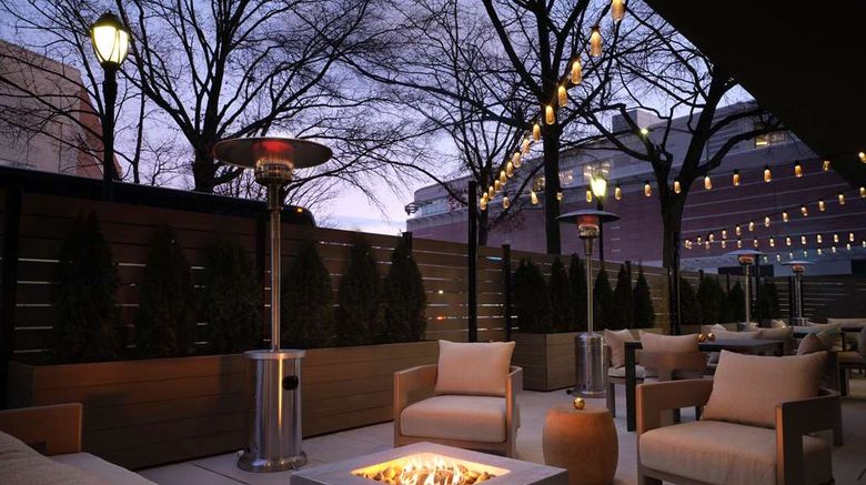 <b>Sonesta White Plains Downtown Exterior</b>. Images powered by <a href="https://iceportal.shijigroup.com/" title="IcePortal" target="_blank">IcePortal</a>.