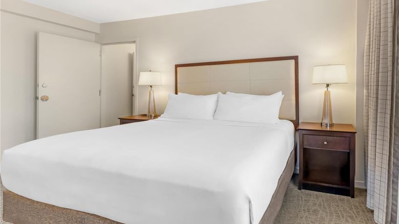 <b>Sonesta Atlanta Airport North Suite</b>. Images powered by <a href="https://iceportal.shijigroup.com/" title="IcePortal" target="_blank">IcePortal</a>.
