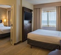 Sonesta Chicago O'Hare Airport Rosemont Room