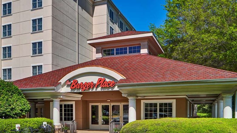 <b>Sonesta Atlanta Airport South Restaurant</b>. Images powered by <a href="https://iceportal.shijigroup.com/" title="IcePortal" target="_blank">IcePortal</a>.