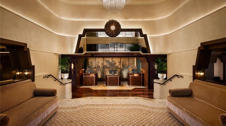 The Royal Sonesta DC Dupont Circle Lobby