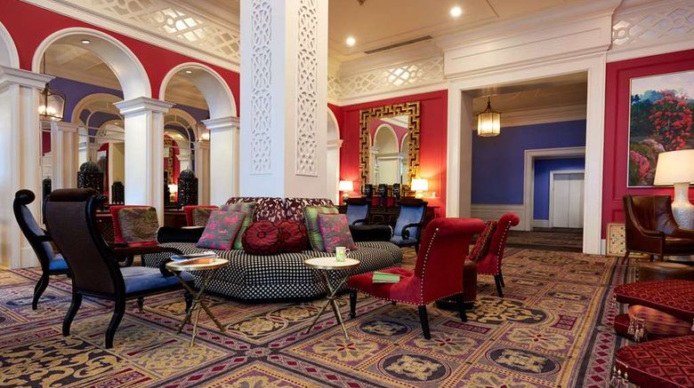 <b>The Royal Sonesta Portland Downtown Lobby</b>. Images powered by <a href="https://iceportal.shijigroup.com/" title="IcePortal" target="_blank">IcePortal</a>.