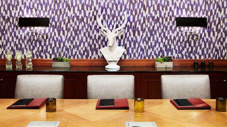 <b>The Royal Sonesta Portland Downtown Meeting</b>. Images powered by <a href="https://iceportal.shijigroup.com/" title="IcePortal" target="_blank">IcePortal</a>.