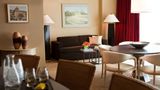 The Royal Sonesta Chicago River North Room