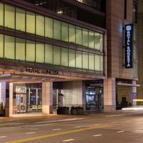The Royal Sonesta Chicago River North