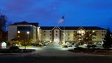 Sonesta Simply Suites Cleveland North Olmsted Exterior