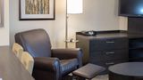 Sonesta Simply Suites Cleveland North Olmsted Suite
