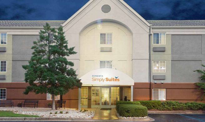 Sonesta Simply Suites Birmingham Hoover Exterior