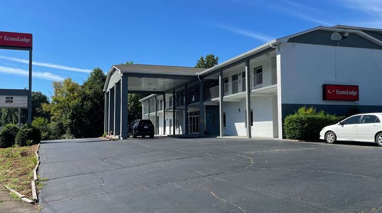 Econo Lodge Exterior