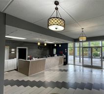 Econo Lodge Lobby