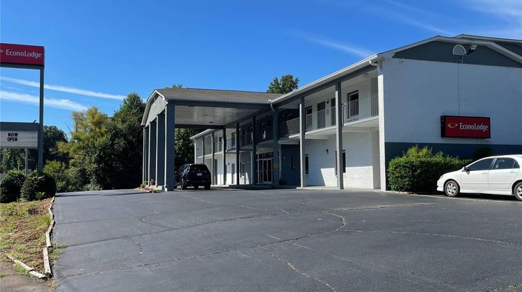 Econo Lodge Exterior
