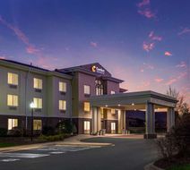 Comfort Inn & Suites Exterior