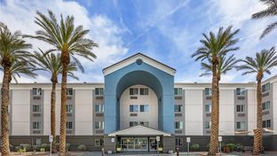 Sonesta Simply Suites Convention Center
