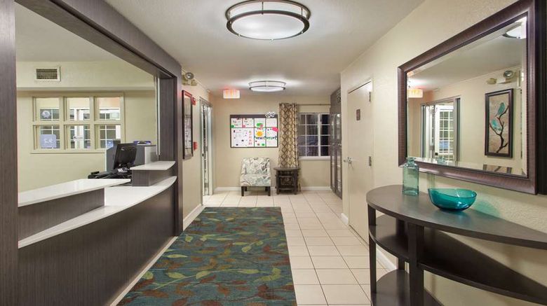 <b>Sonesta Simply Suites Nanuet Lobby</b>. Images powered by <a href="https://iceportal.shijigroup.com/" title="IcePortal" target="_blank">IcePortal</a>.