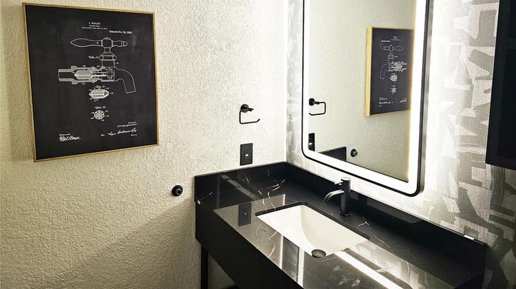 Sonesta Simply Suites Nanuet Room