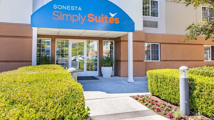 Sonesta Simply Suites Denver West Exterior