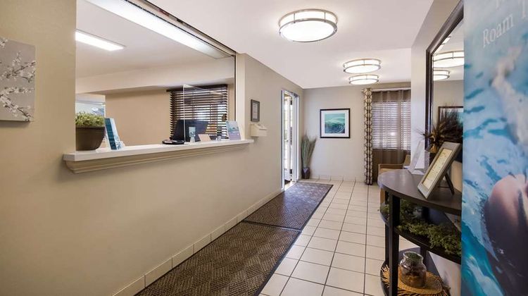 Sonesta Simply Suites Denver West Lobby