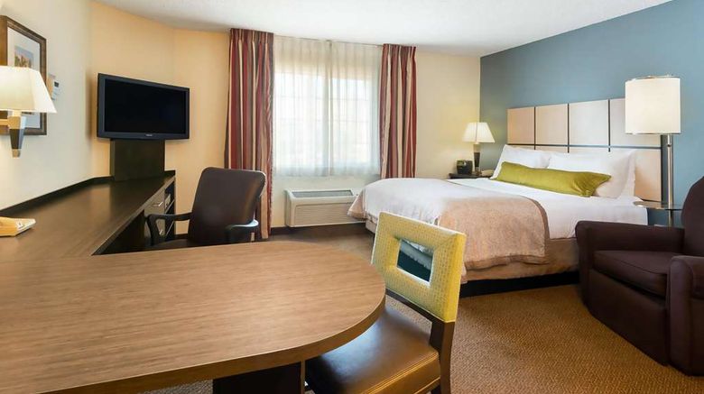 <b>Sonesta Simply Suites Somerset Suite</b>. Images powered by <a href="https://iceportal.shijigroup.com/" title="IcePortal" target="_blank">IcePortal</a>.